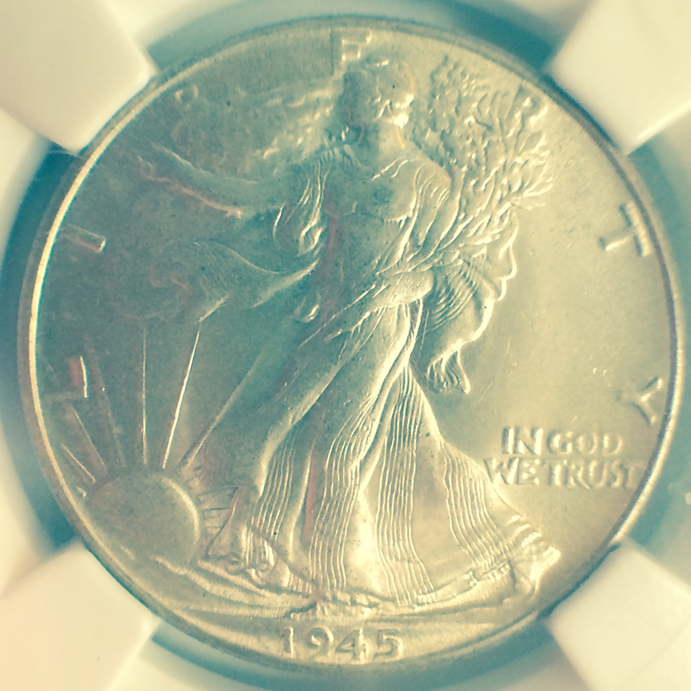 US 1945  Walking Liberty half dollar ( S50C ) - Obverse